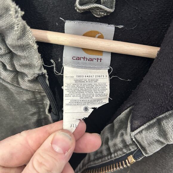 Vintage Carhartt Quilted Active Jacket “Moss Green” J130 MOS - Picture 11 of 13